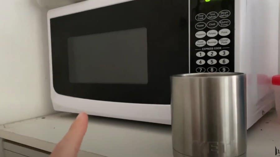 Why Cant You Microwave a Yeti Cup - Can You Microwave Yeti Cups? Safety Tips & Alternatives for Heating Beverages