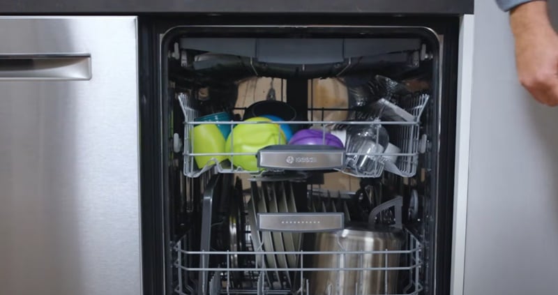 Conceptos erróneos comunes sobre el lavado de platos Productos YETI 1 - ¿Son YETI aptos para lavavajillas? Una guía completa